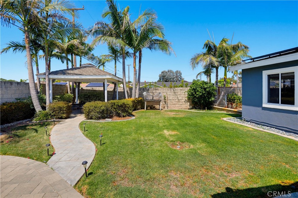 Property photo 44