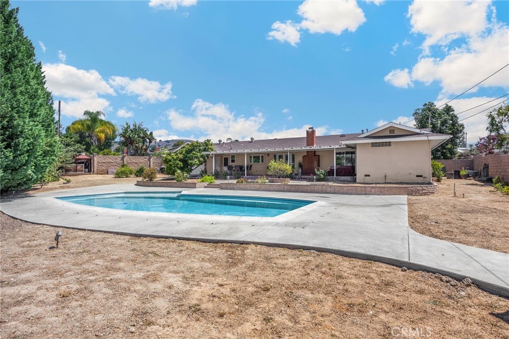 Property photo 32