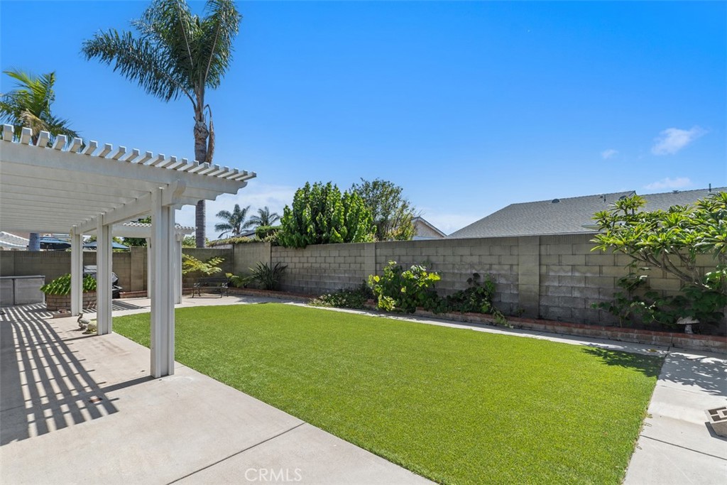 Property photo 38