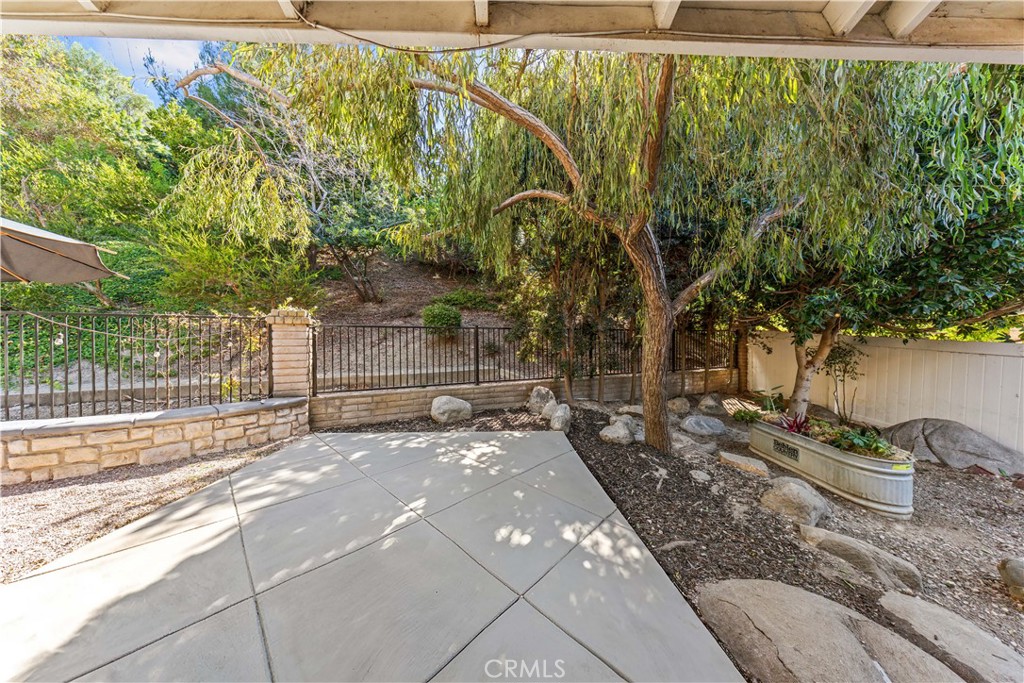 Property photo 46
