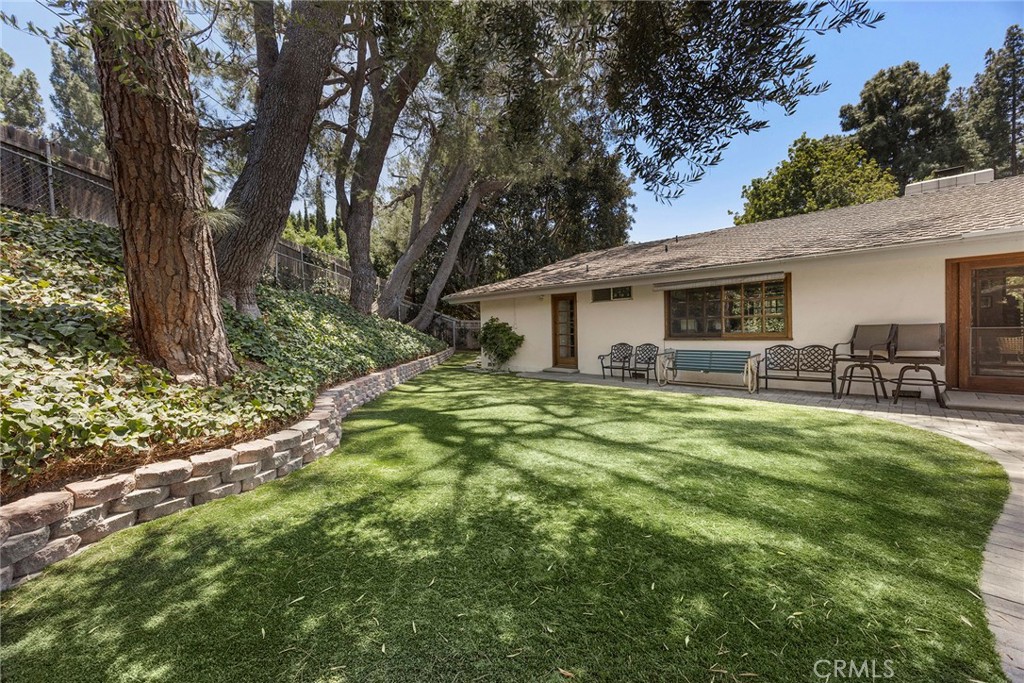 Property photo 37