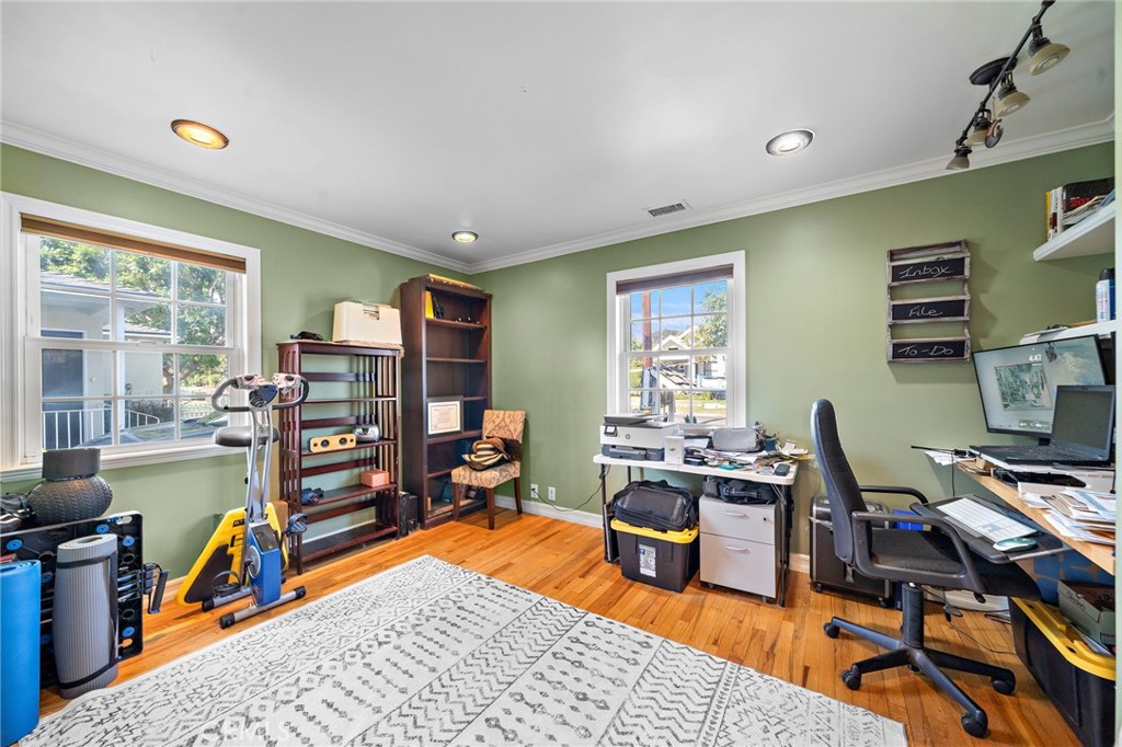 Property photo 36
