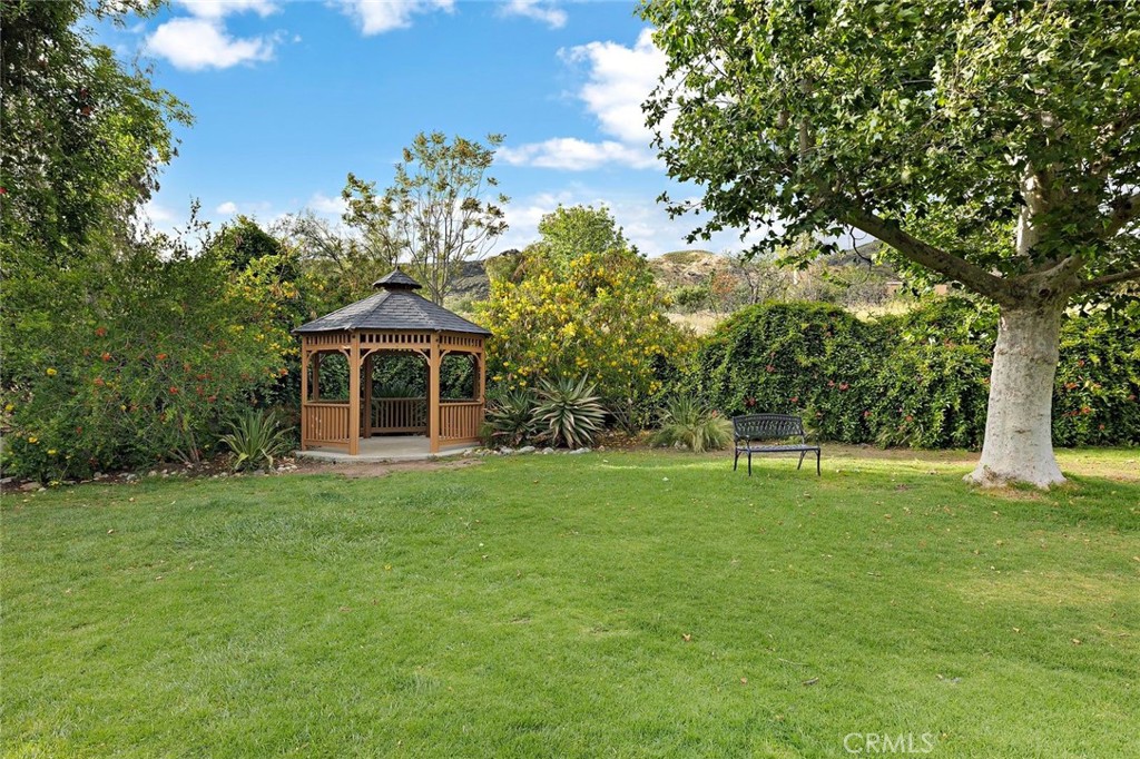 Property photo 33