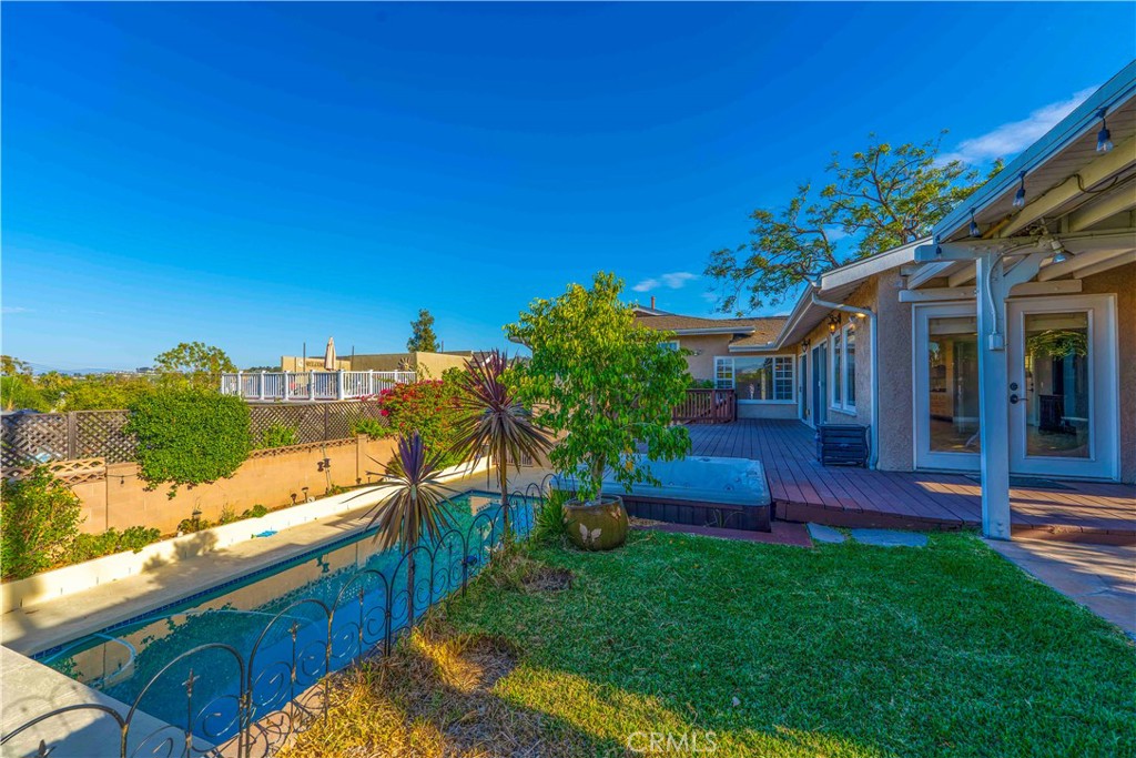 Property photo 35