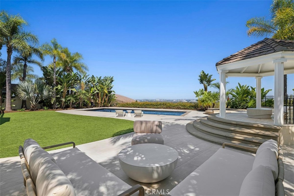Property photo 28