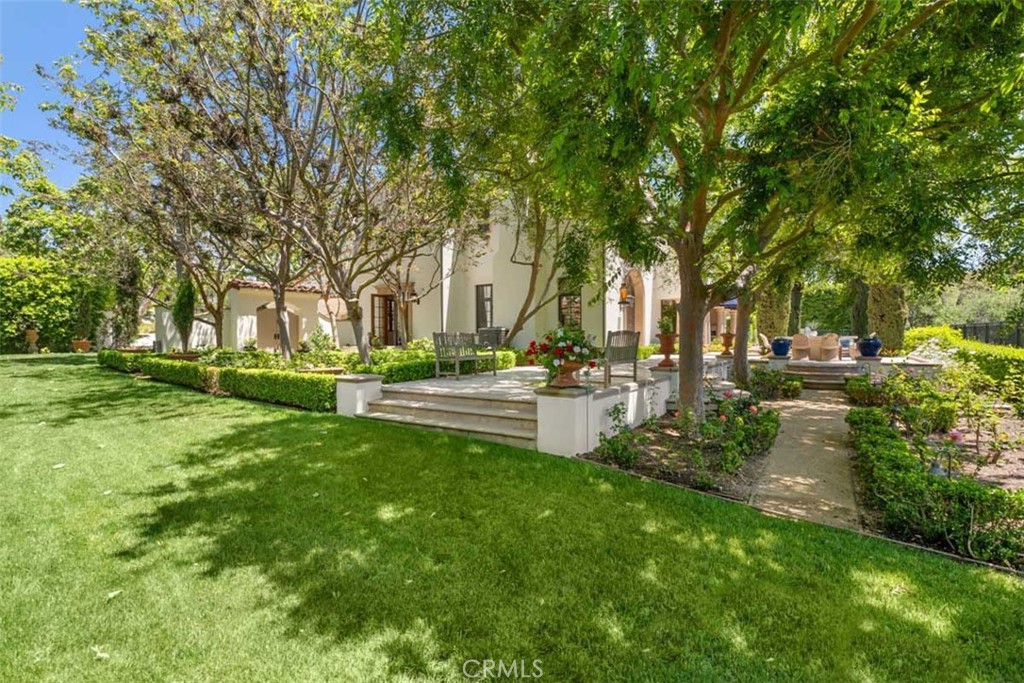 Property photo 38