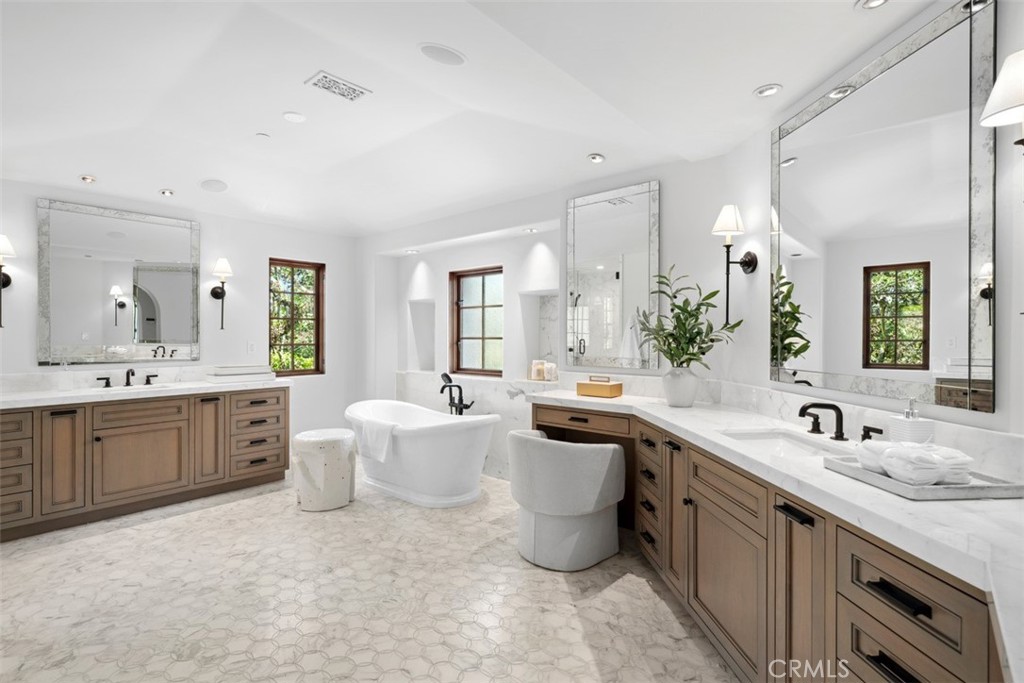 Property photo 51