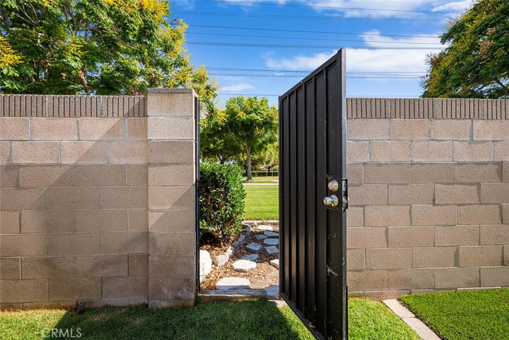 Property photo 44