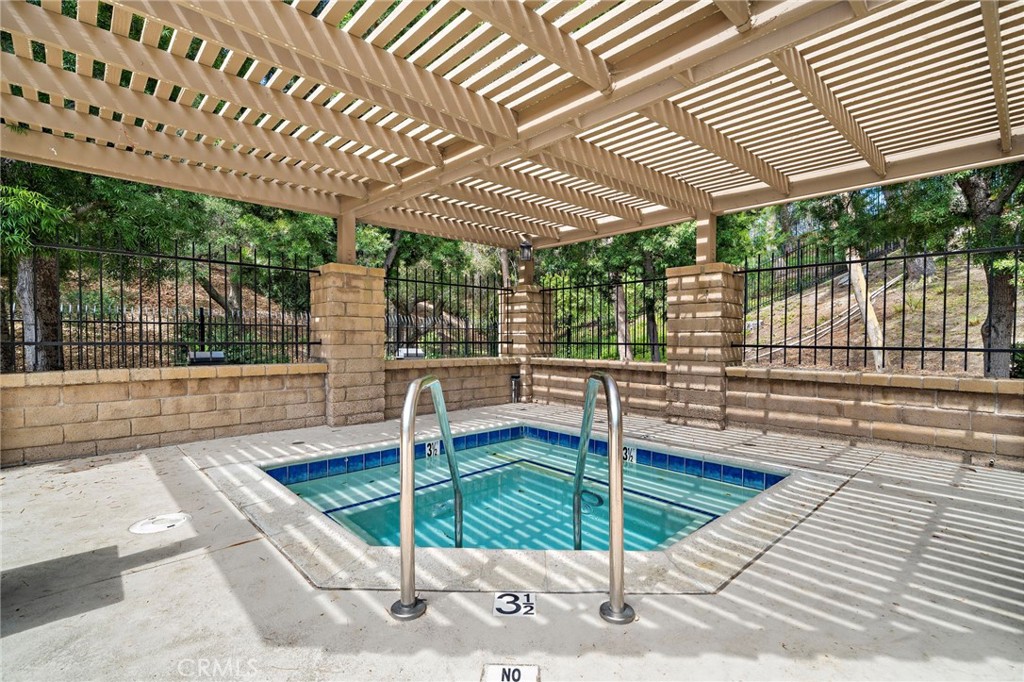 Property photo 25