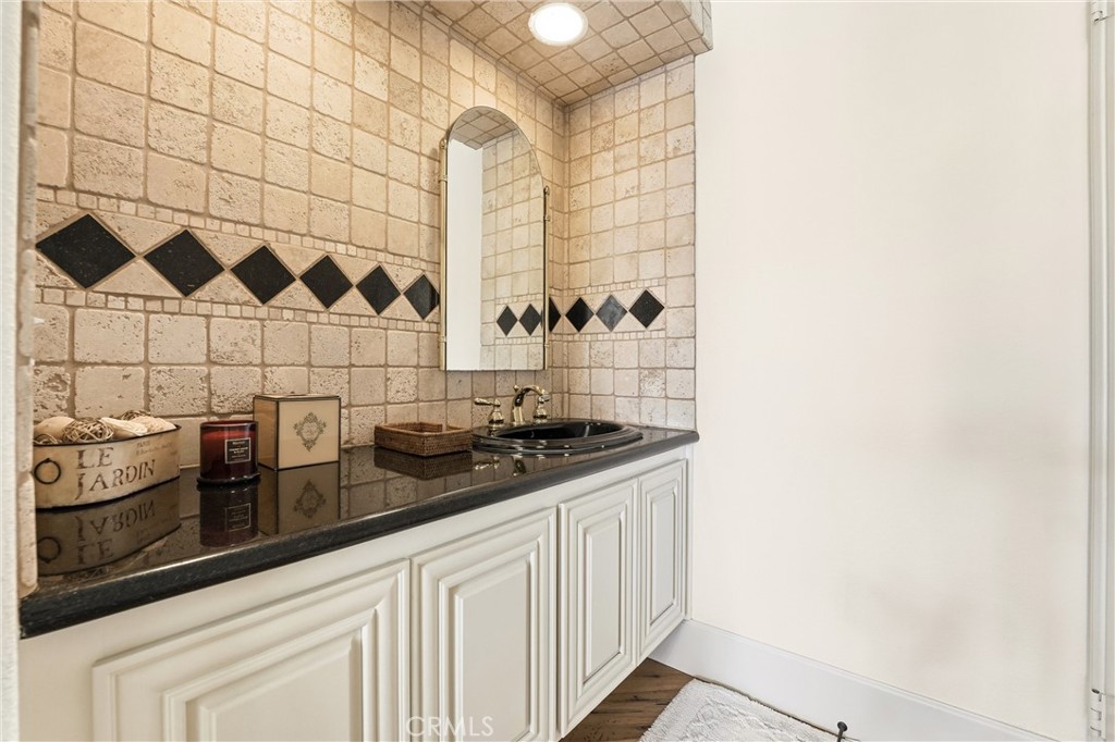 Property photo 50