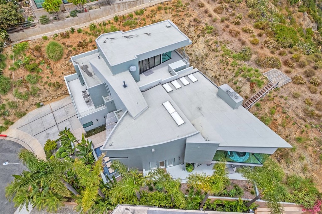 Property photo 43