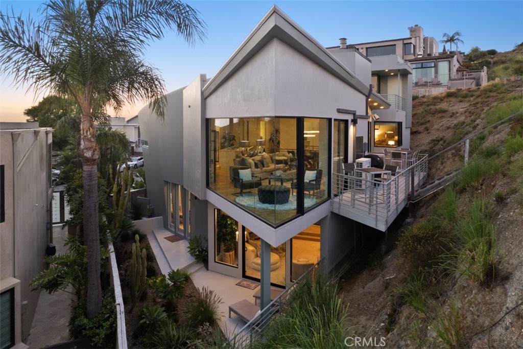 Property photo 46