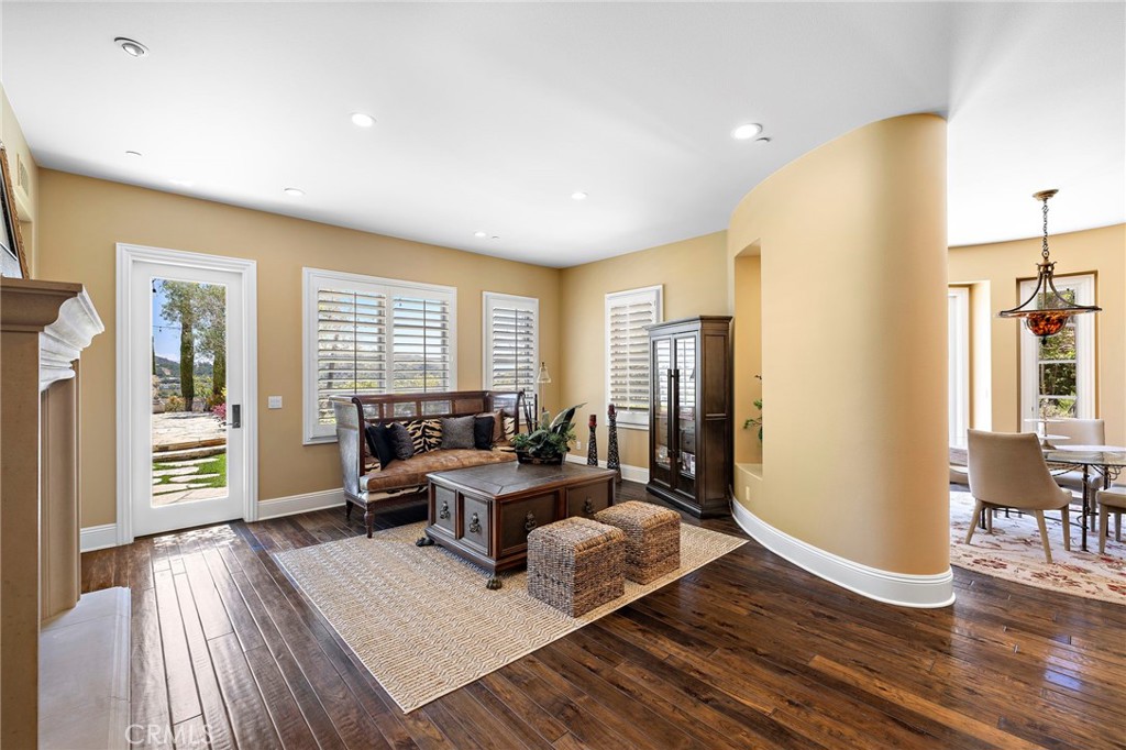 Property photo 32