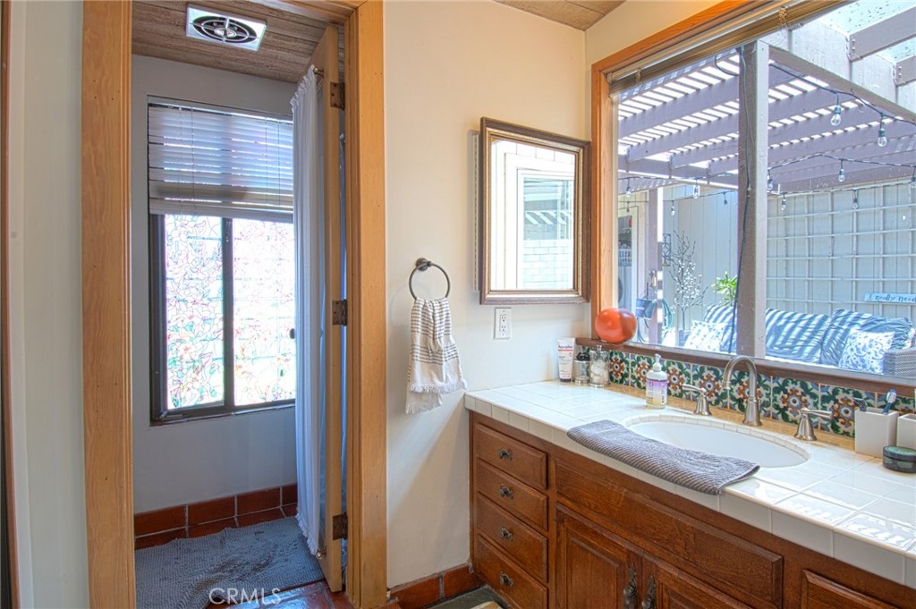 Property photo 50