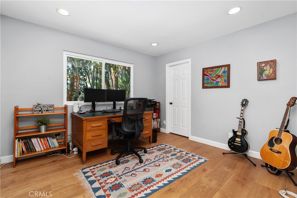 Property photo 36