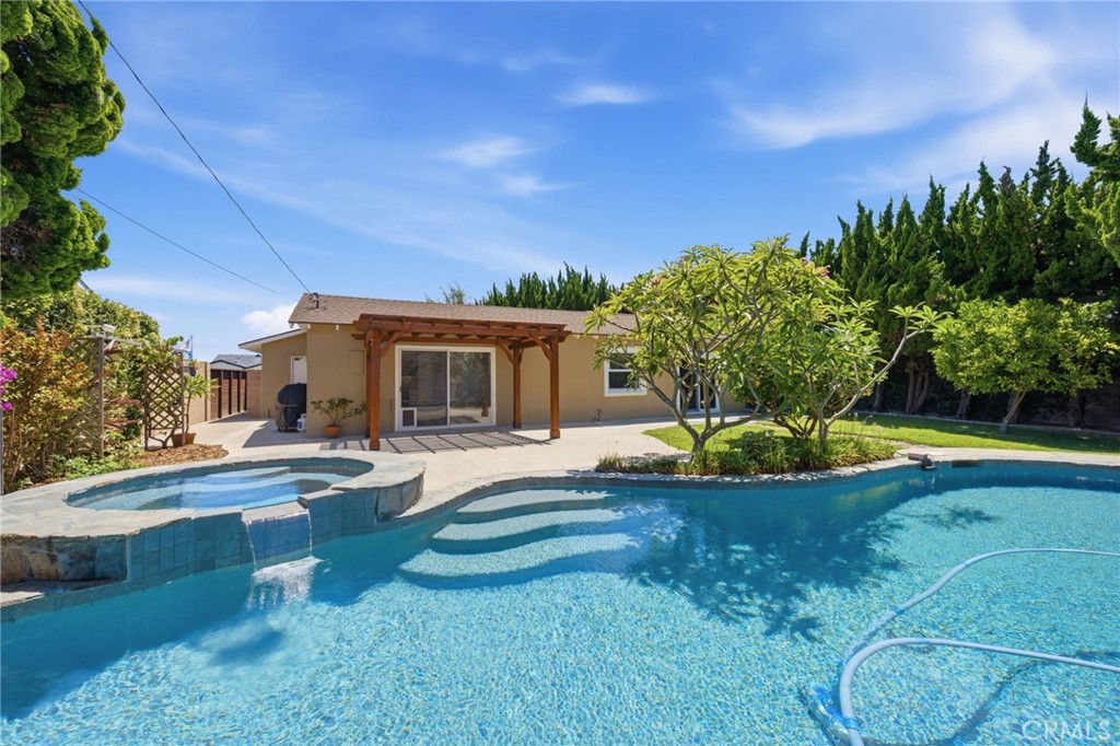 Property photo 23