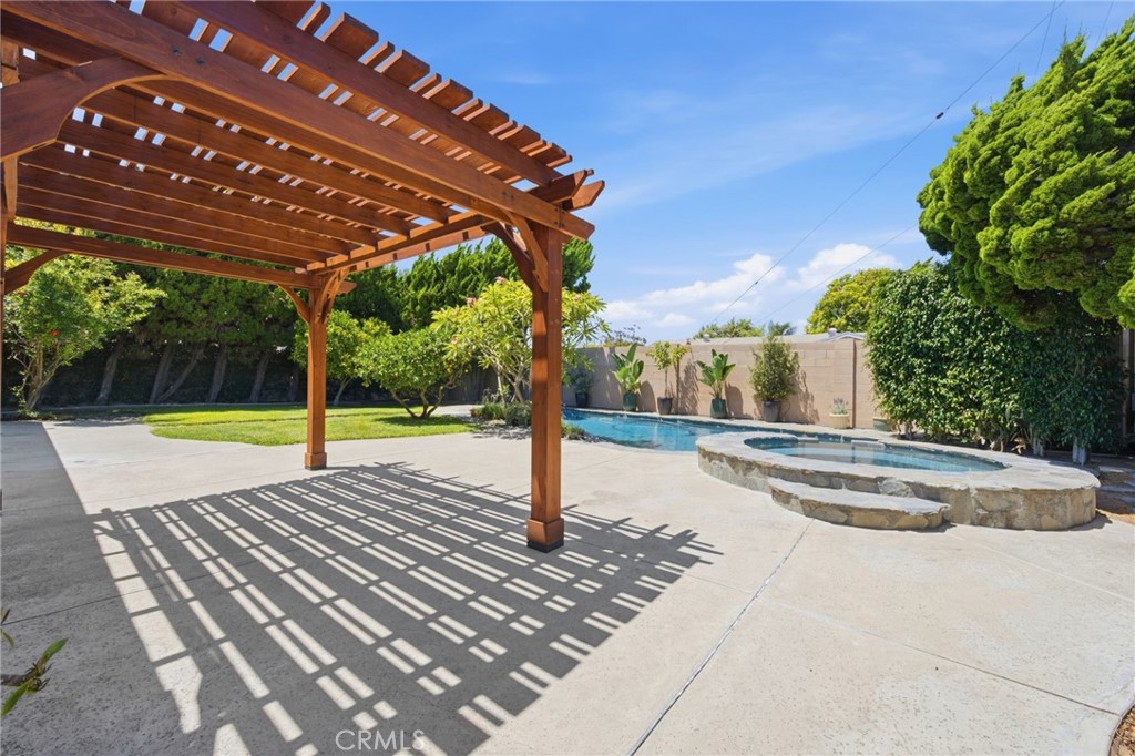 Property photo 25