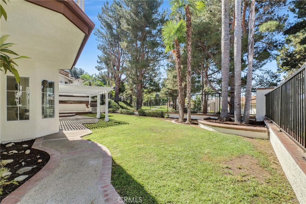 Property photo 38