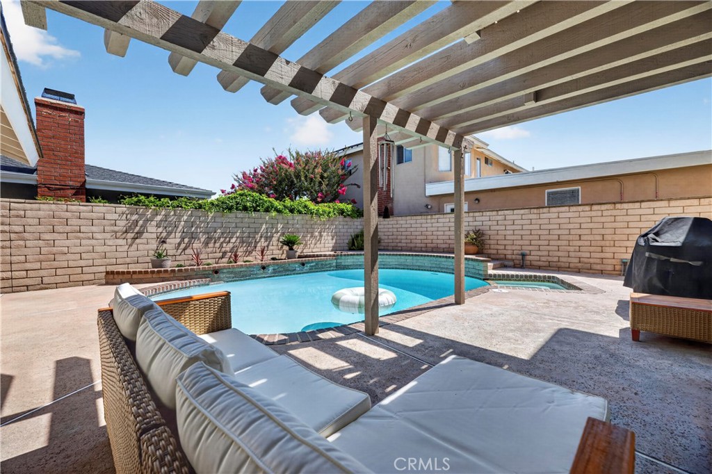Property photo 33