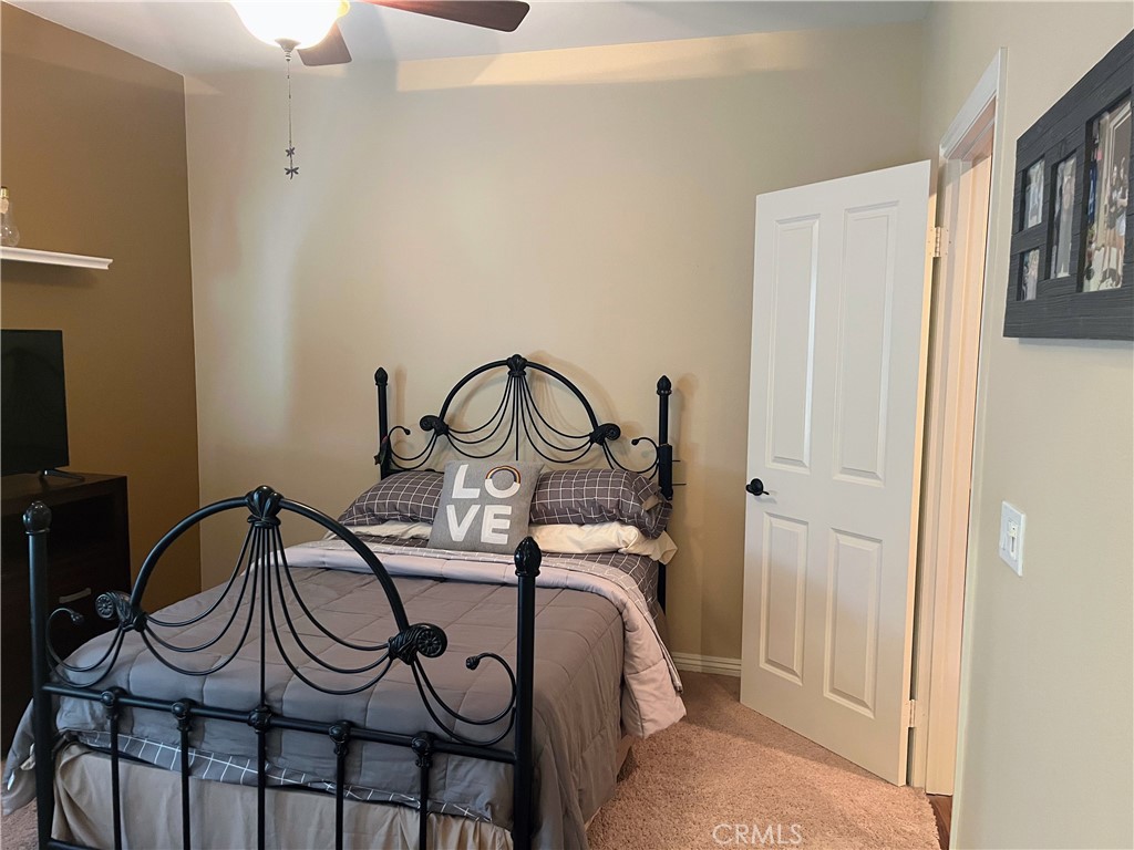 Property photo 32