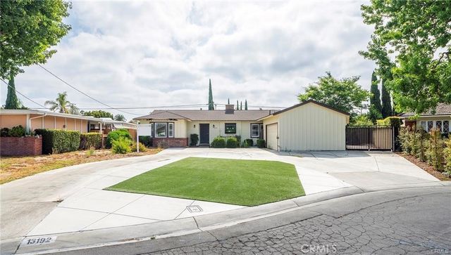 Property photo 32
