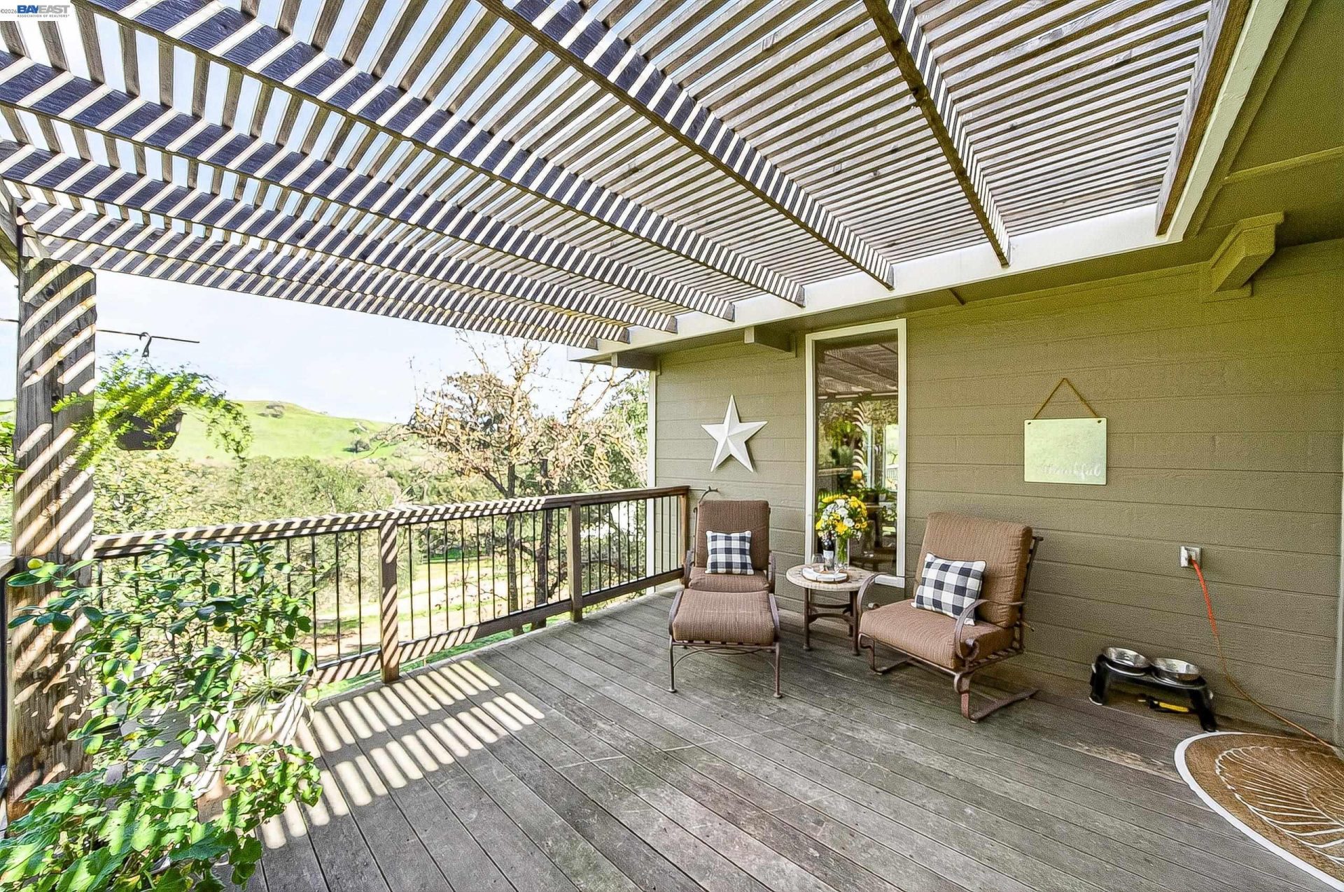 Property photo 44
