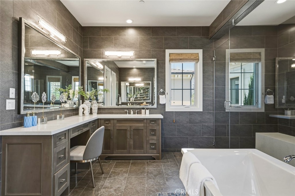 Property photo 50