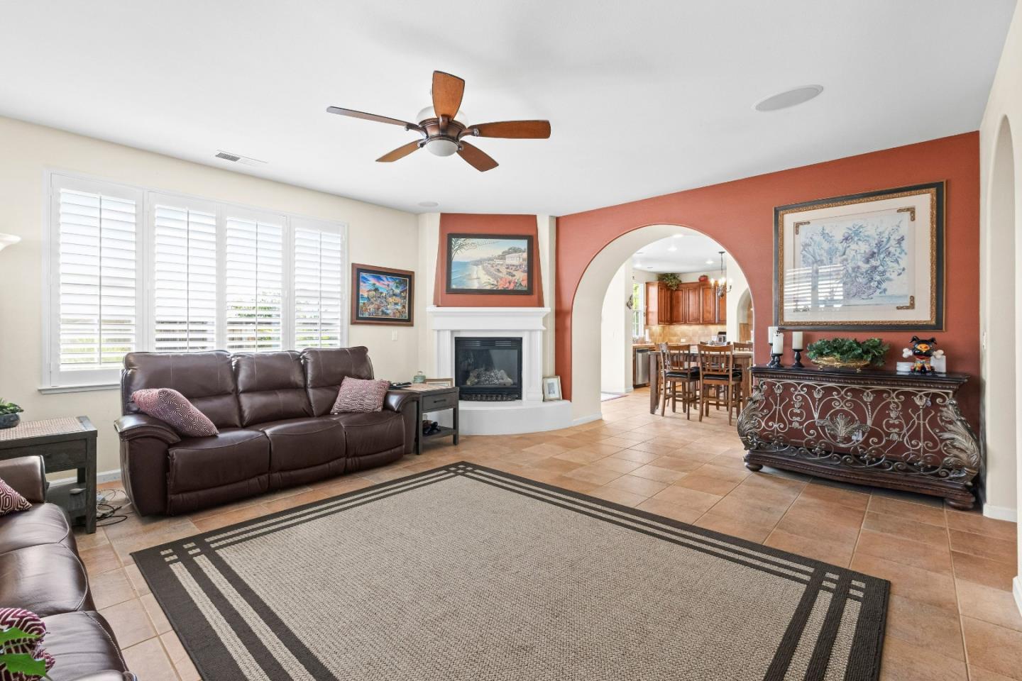 Property photo 37