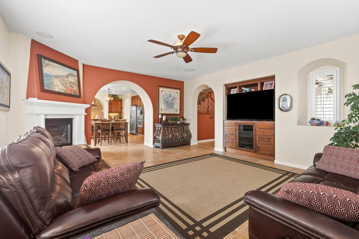 Property photo 38