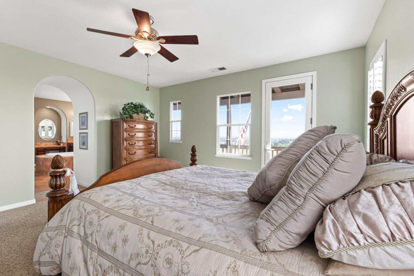 Property photo 43