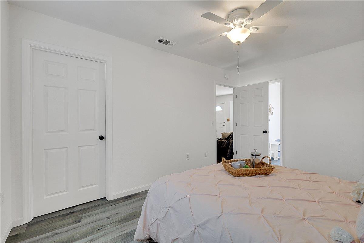 Property photo 50