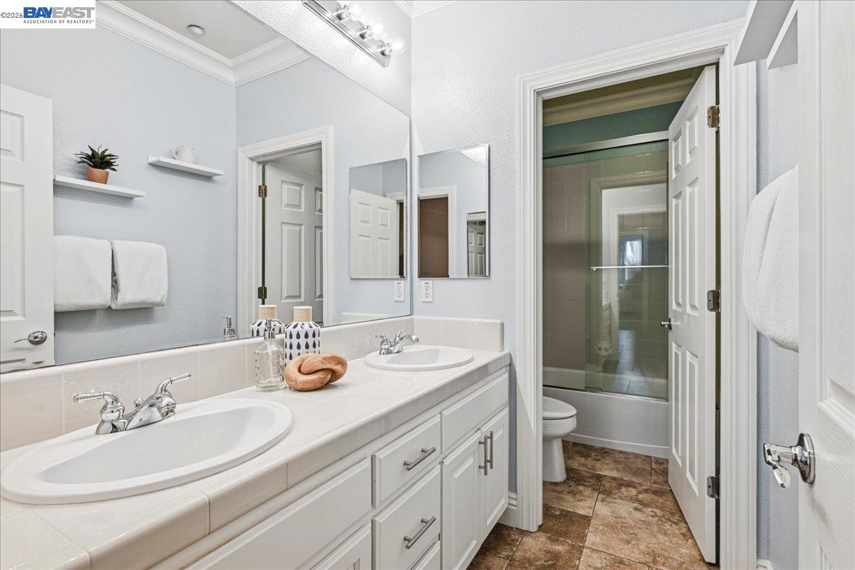 Property photo 40