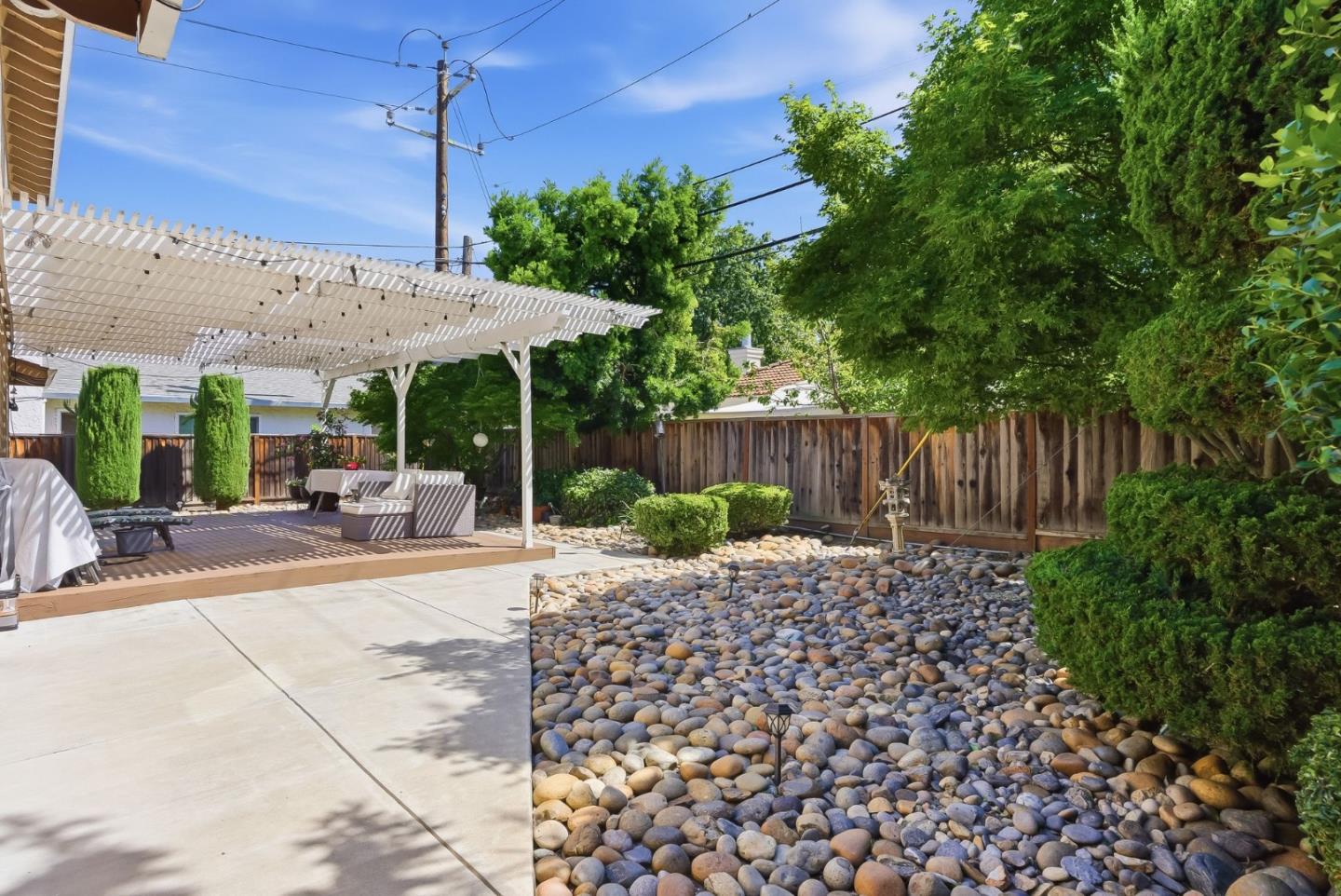 Property photo 44