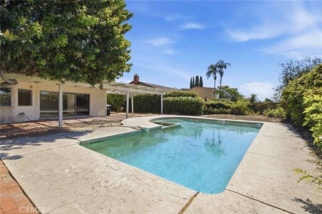 Property photo 33