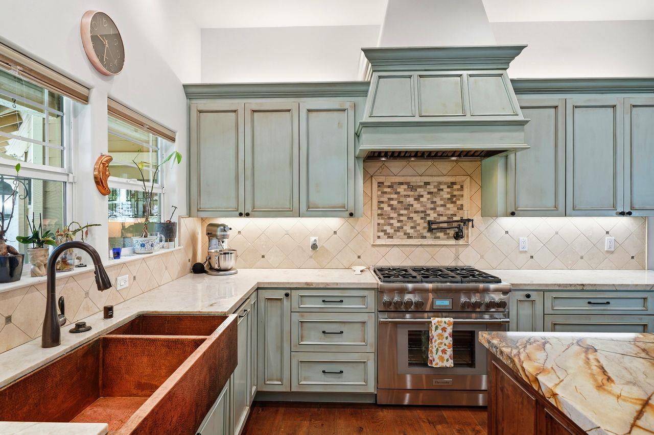 Property photo 22