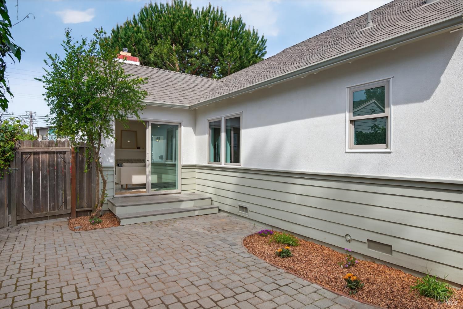 Property photo 30