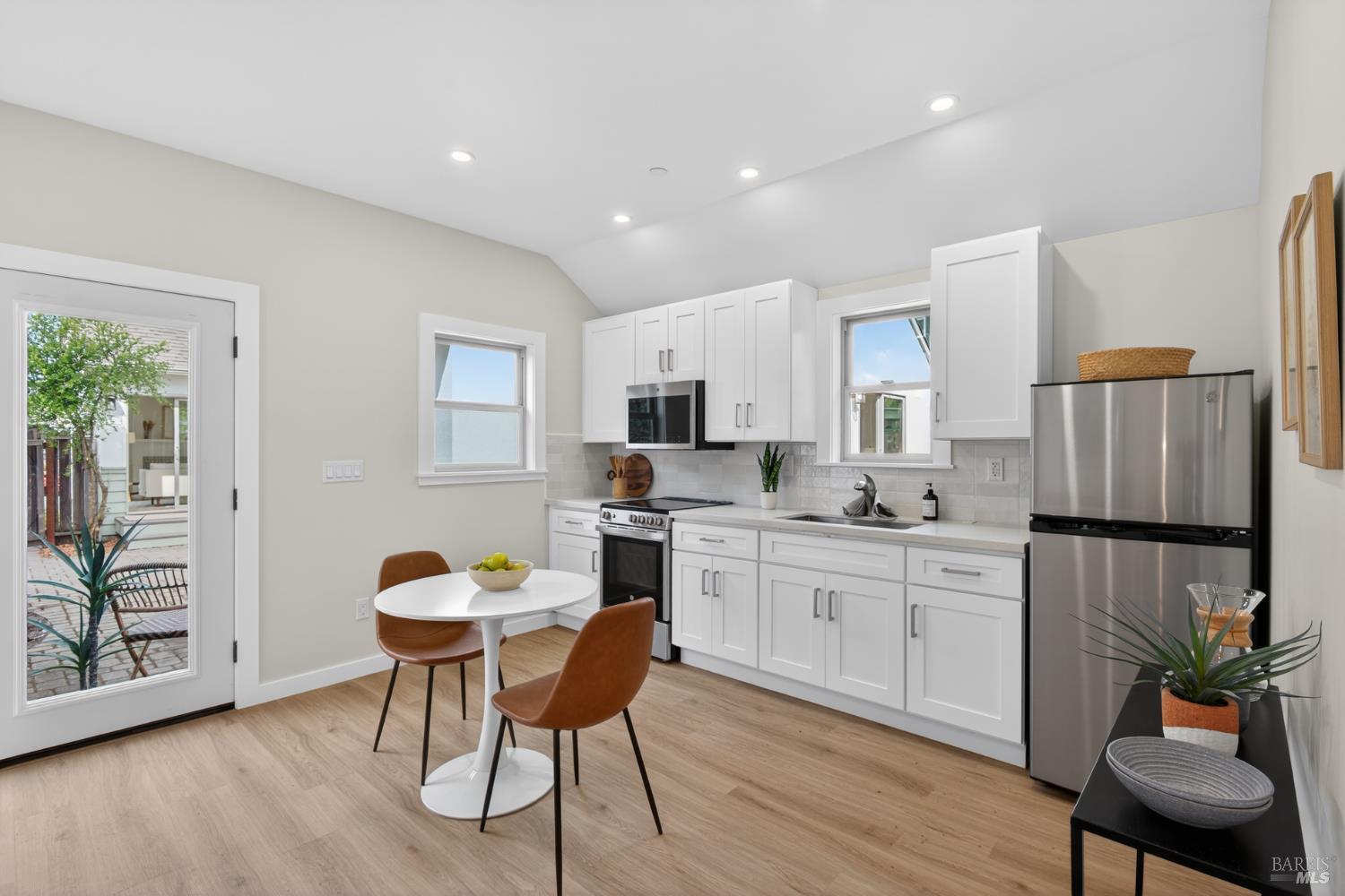 Property photo 32