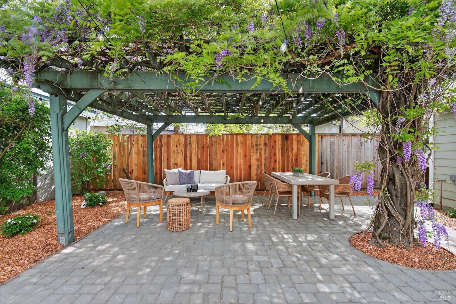 Property photo 40