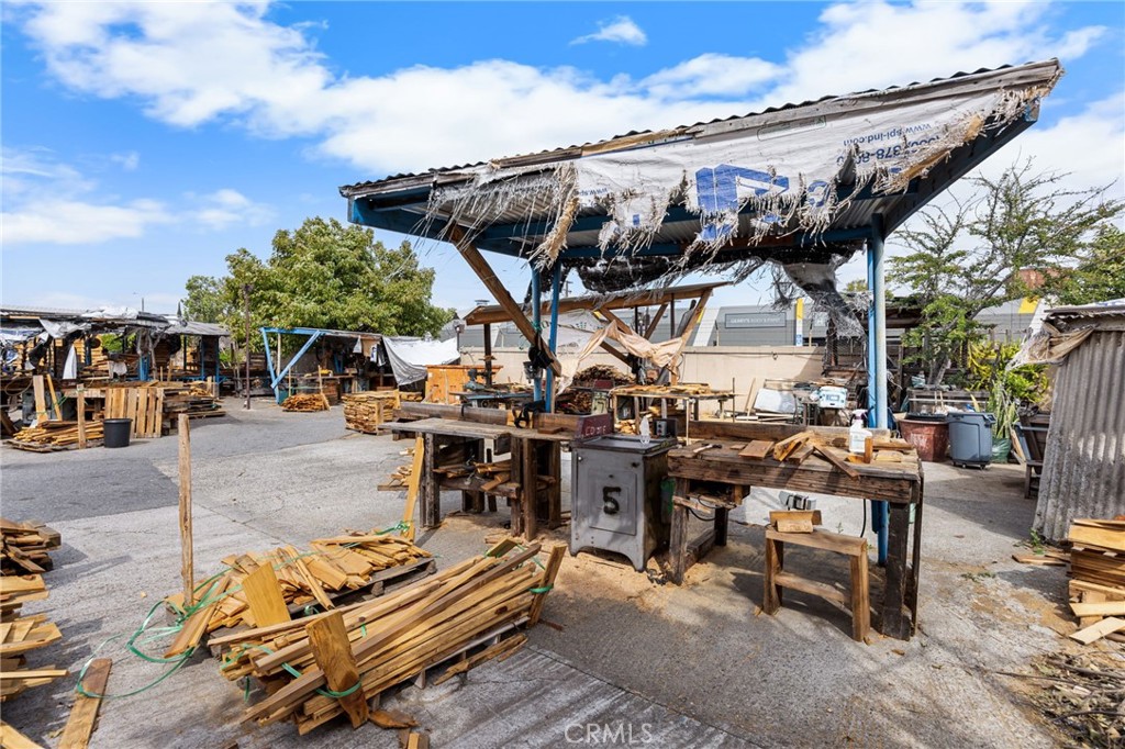 Property photo 37