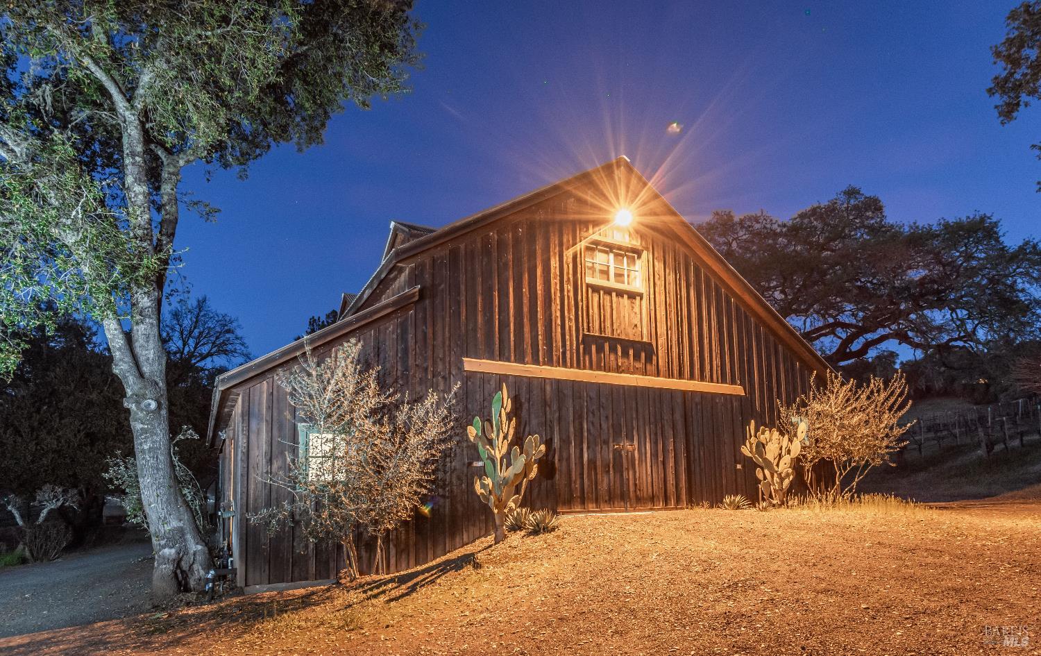 Property photo 37