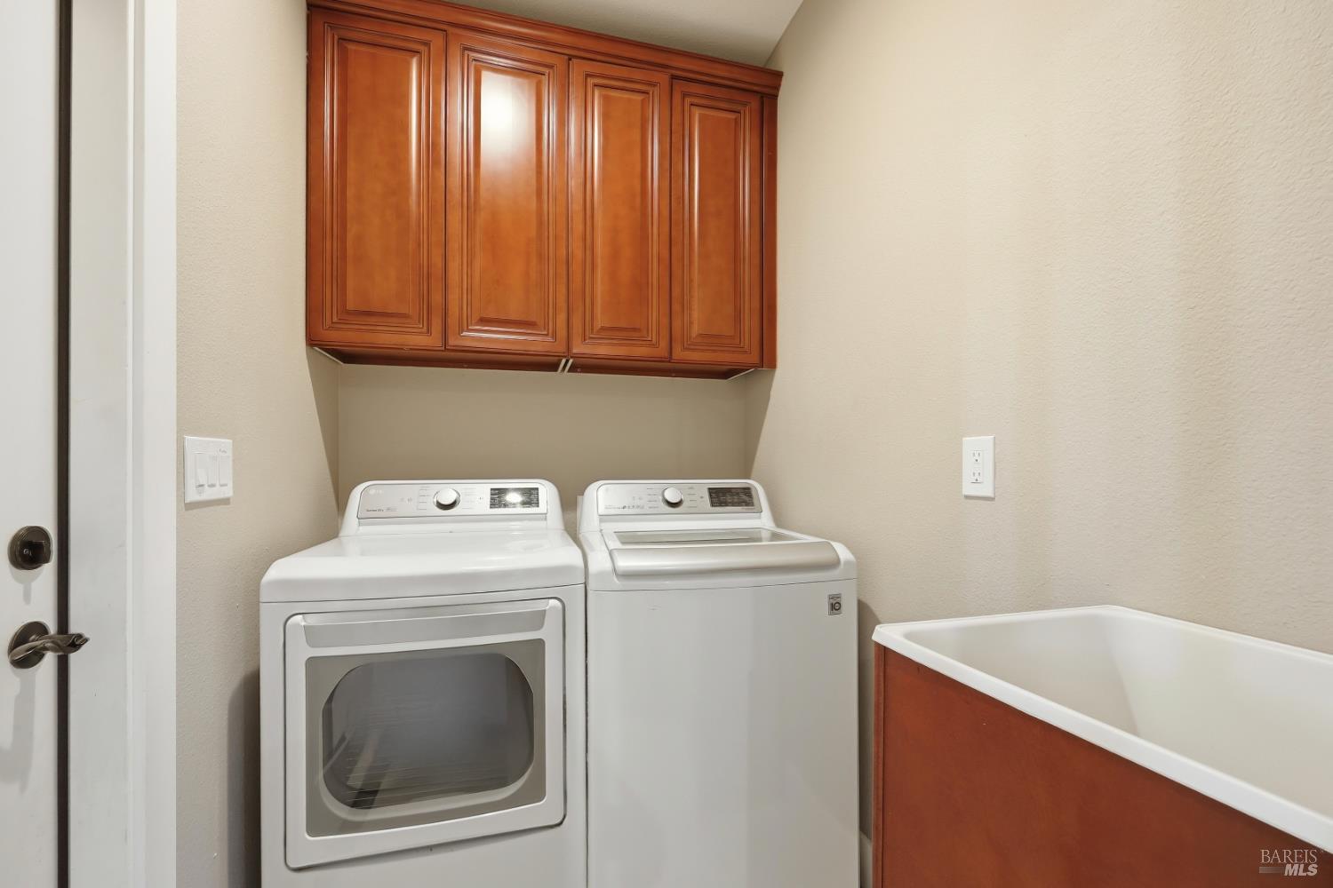 Property photo 46