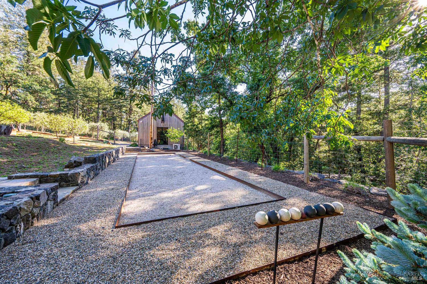 Property photo 44