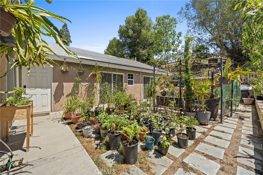 Property photo 37