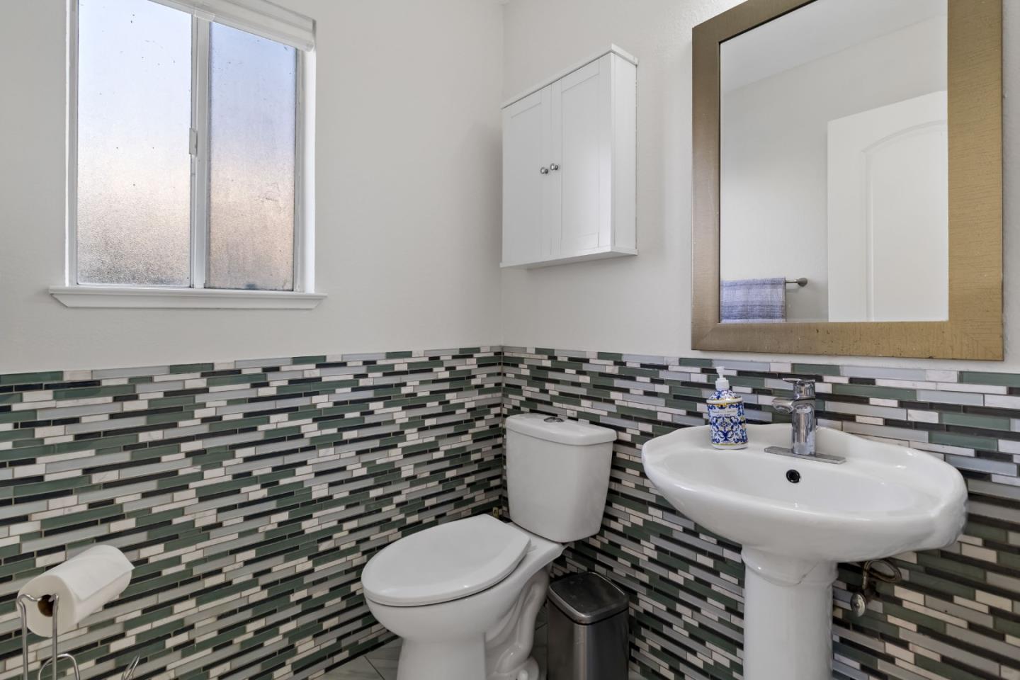 Property photo 50