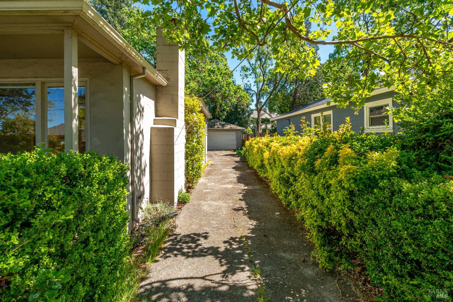 Property photo 30