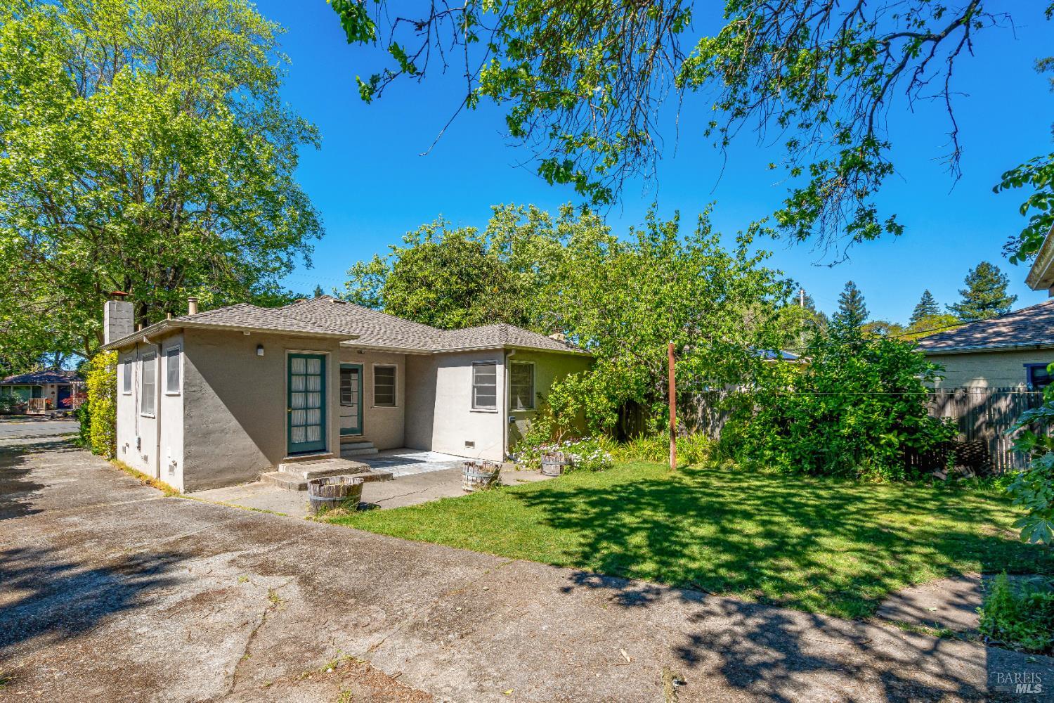 Property photo 32