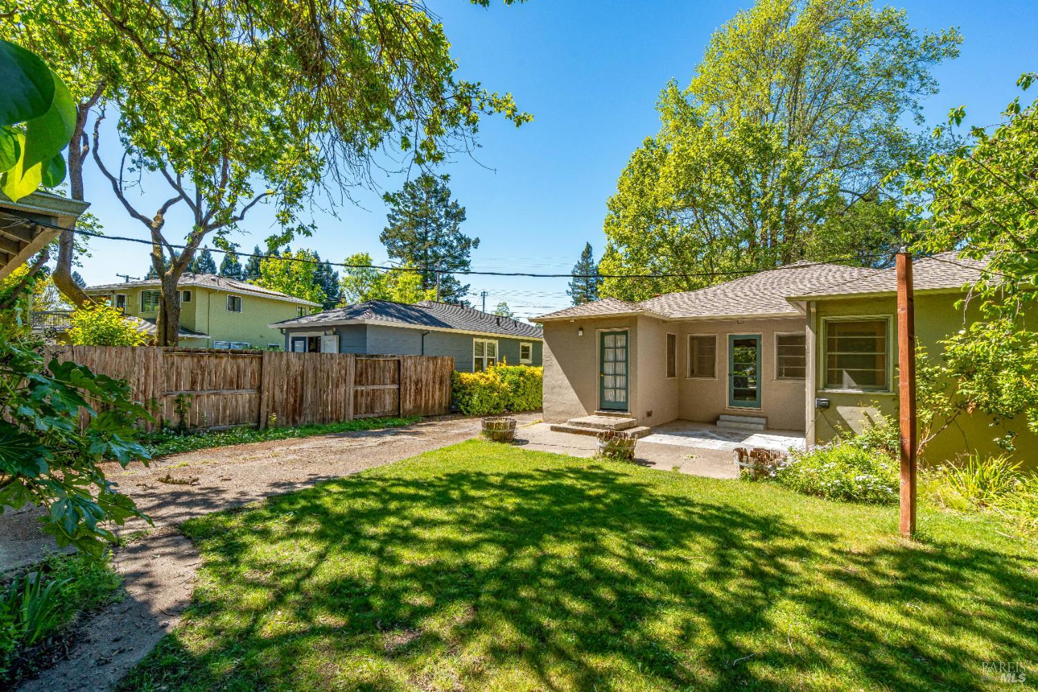 Property photo 33
