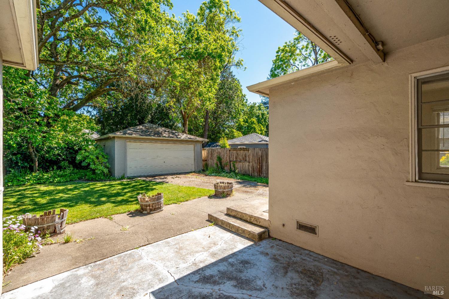 Property photo 37