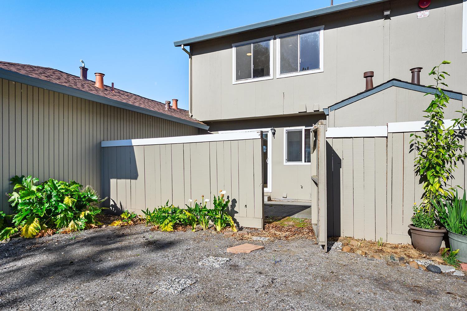 Property photo 28