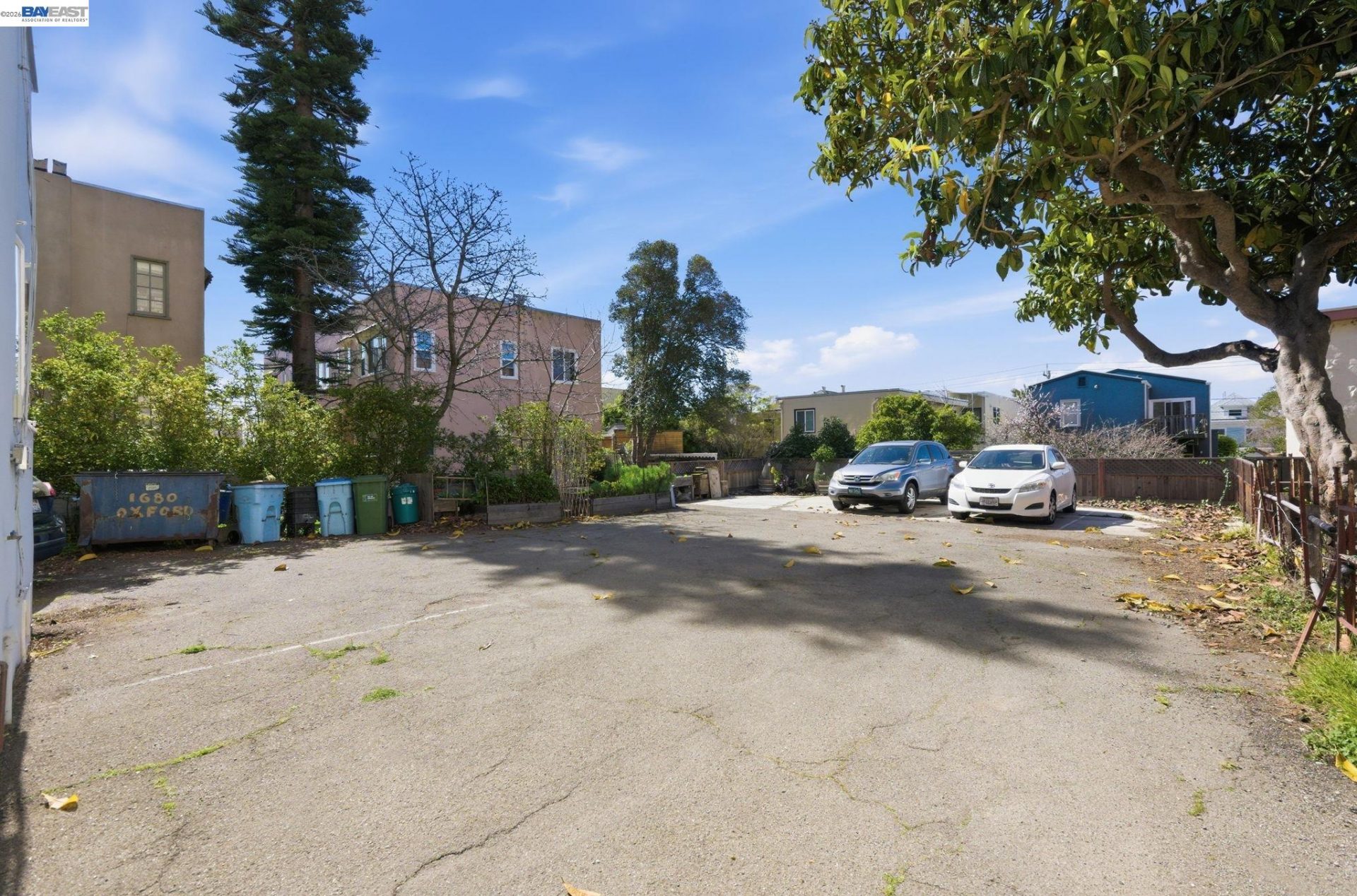 Property photo 38